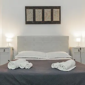 Zefnea House Appartamento Aeroporto di Catania Fontana Rossa